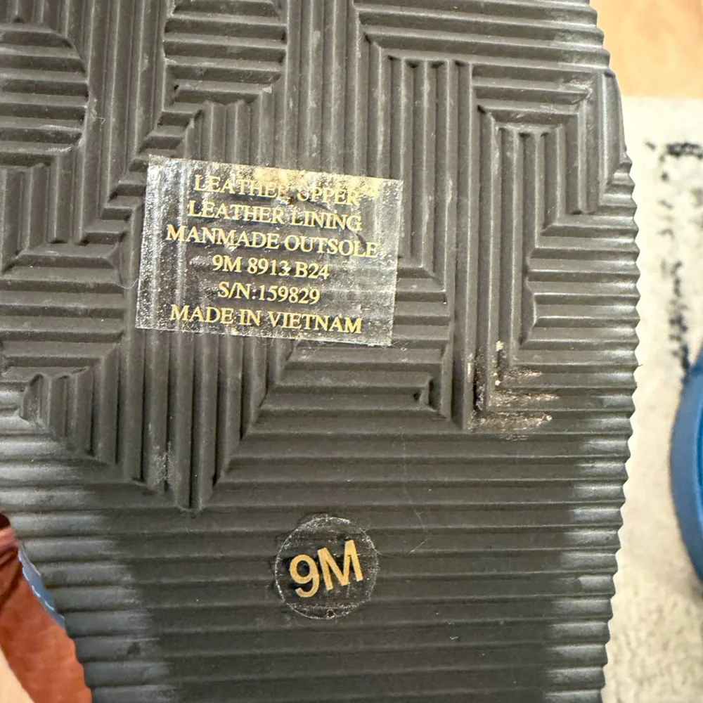 Tory Burch miller wedge sandal in blue women’s size 9 sold
out color! - Picture 9 of 9